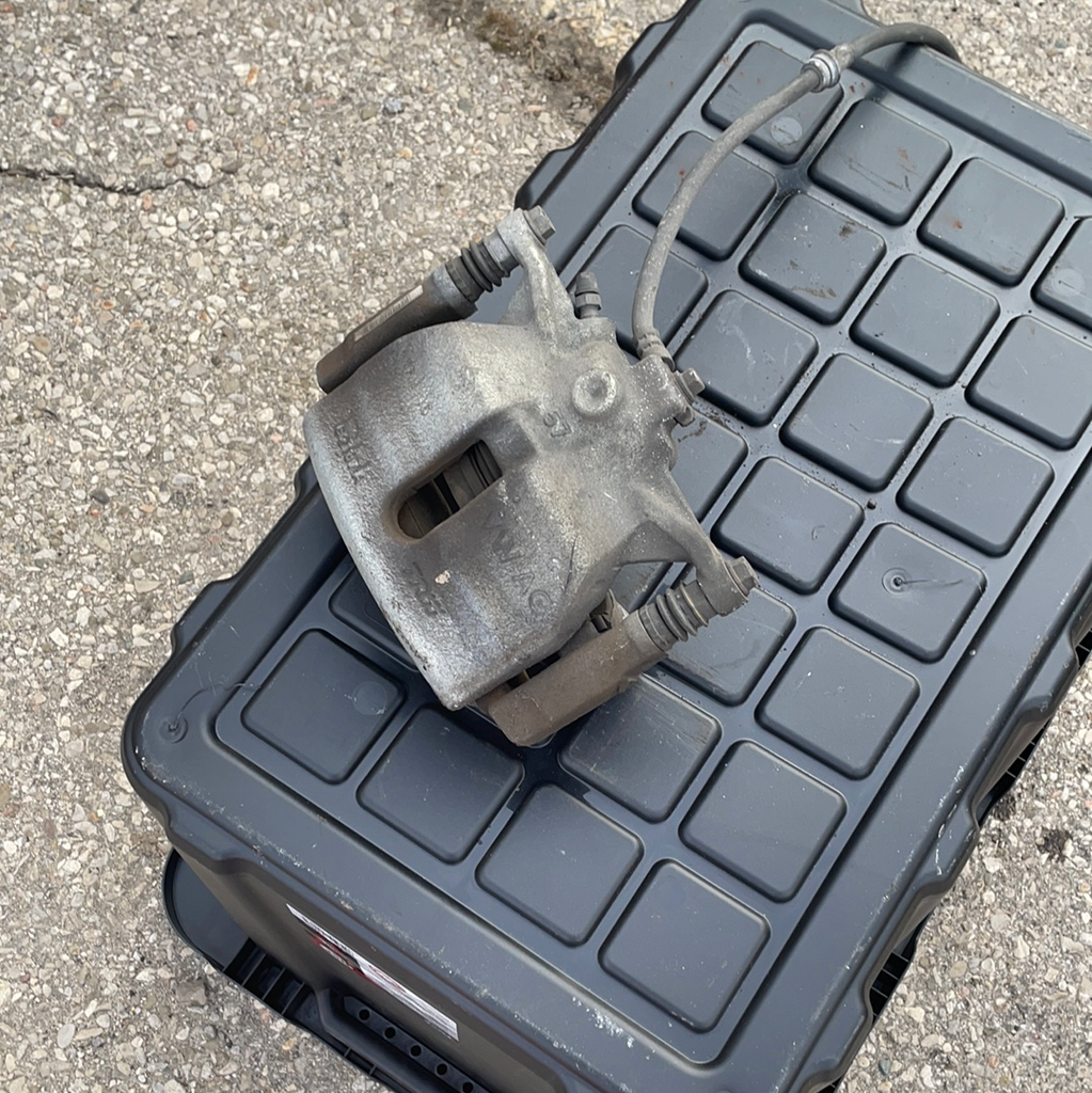 Brake Caliper, Right Front - Volkswagen/Audi