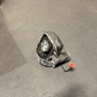 Engine Mount Left Side - B8/B8.5 Audi A4, A5