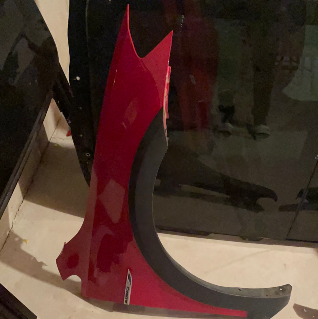 Fender, Front Right - Volkswagen - Alltrack