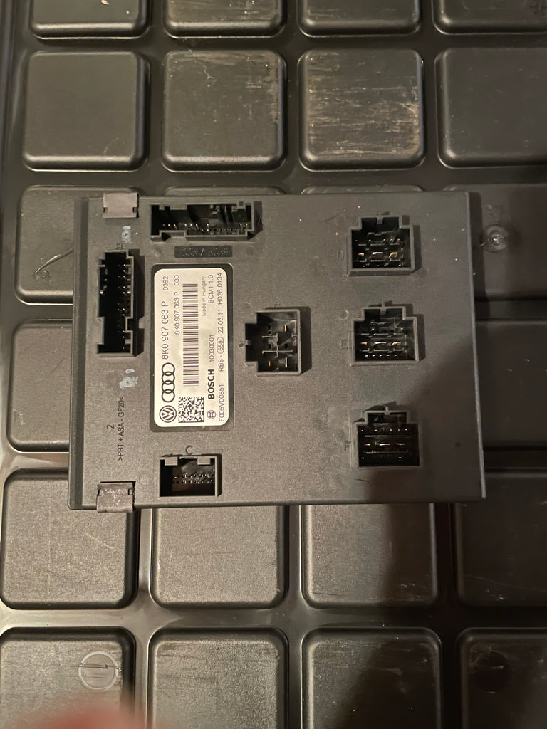 Onboard Power Supply Unit - Audi