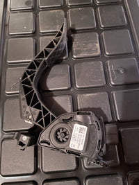Accelerator Pedal - Volkswagen - Audi