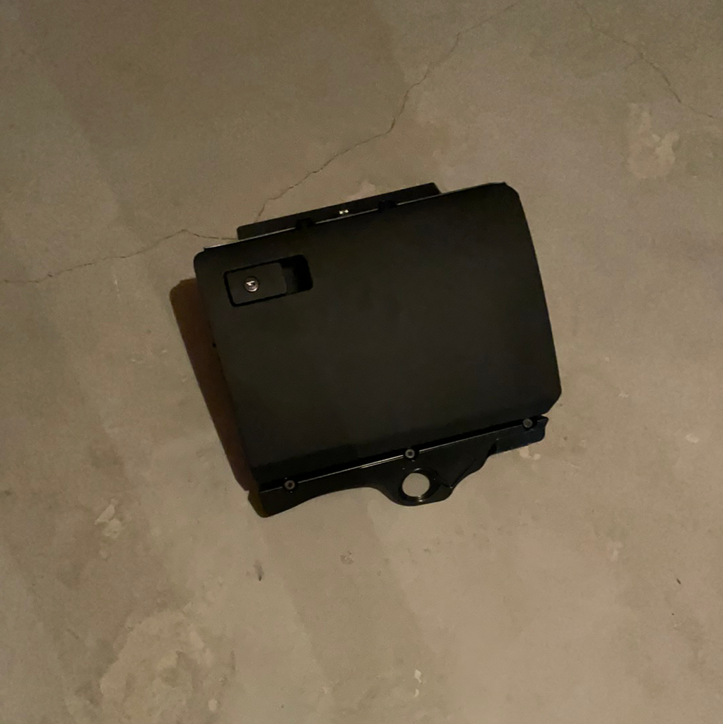 Glovebox - Volkswagen CC