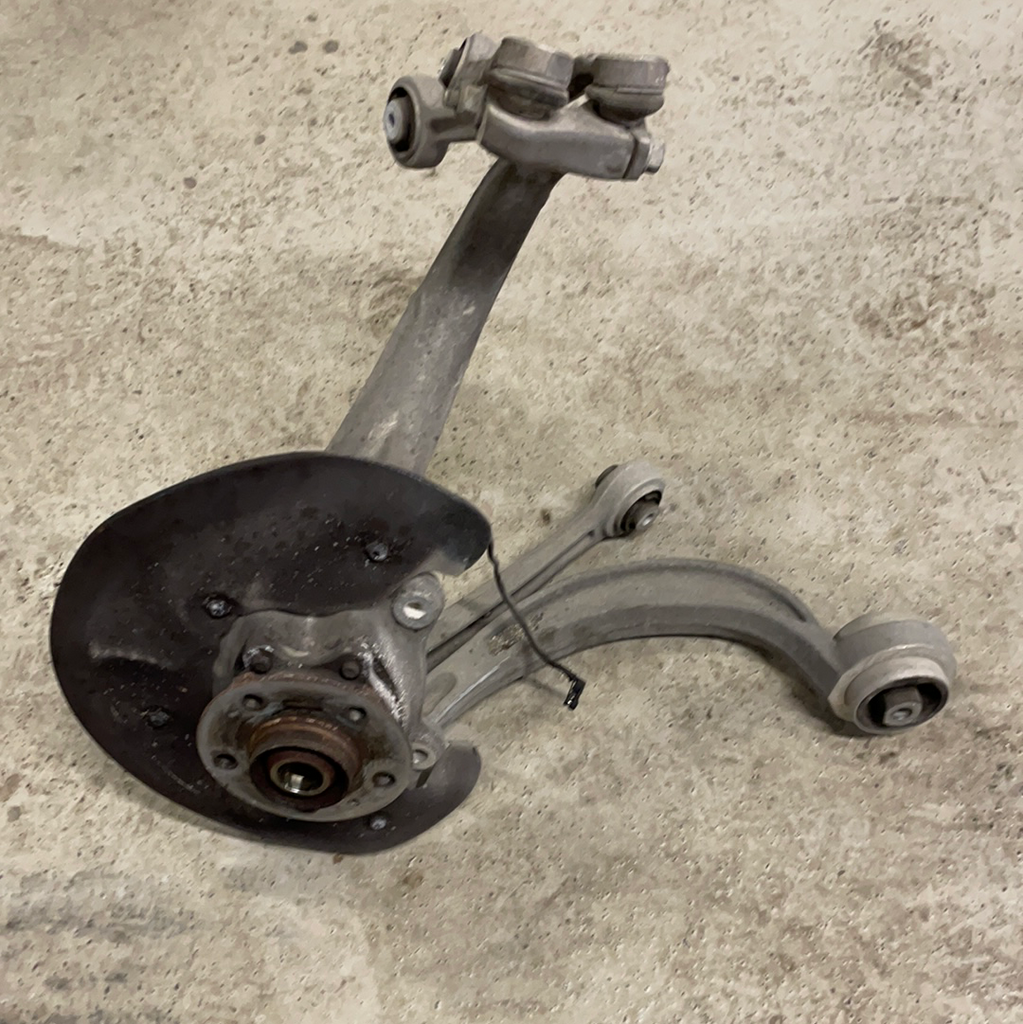 Spindle Front Left - B8/B8.5 Audi A4, A5