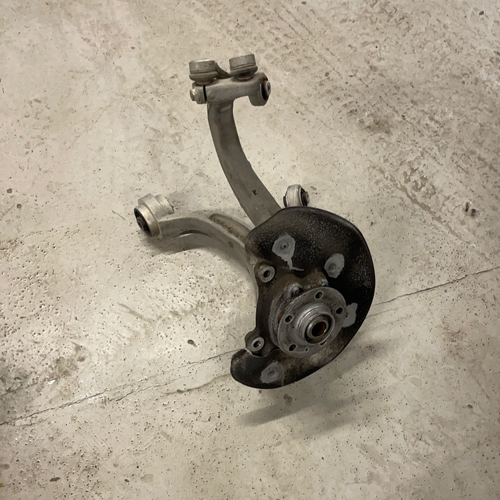 Knuckle/Wheel Bearing Housing Front Right - B8/B8.5 - Audi A4,S4