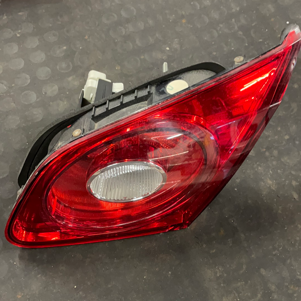 Tail Light Right, Trunk Mounted - Volkswagen CC